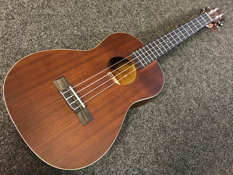 Brunswick BU4B Baritone Ukulele