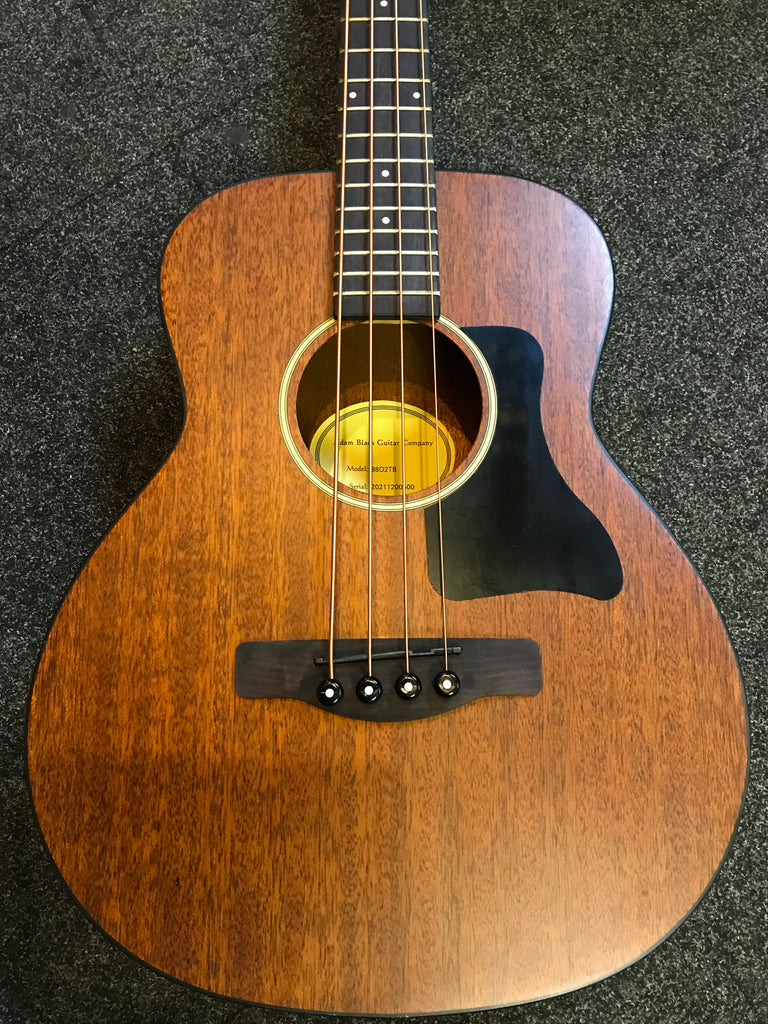 Adam Black - Acoustic Travel Bass