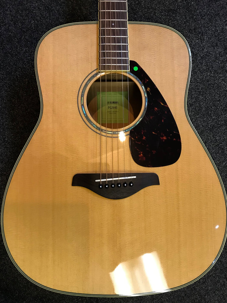 Yamaha FG840 Dreadnought Acoustic Guitar (Secondhand)